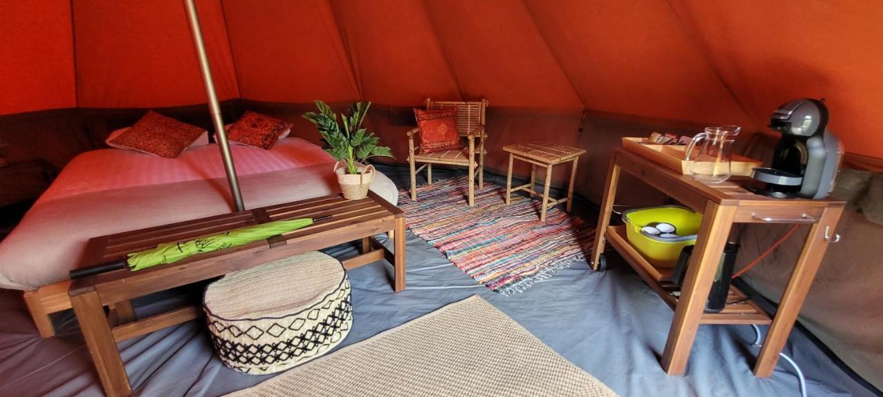 Cocoon Village - Glamping - Domaine Des Grottes De Han Rochefort Exteriér fotografie
